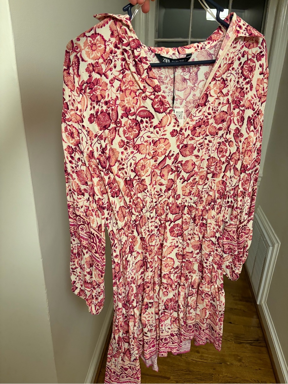 NWT Zara Cream and Pink Floral V-Neck Long Sleeve Dress